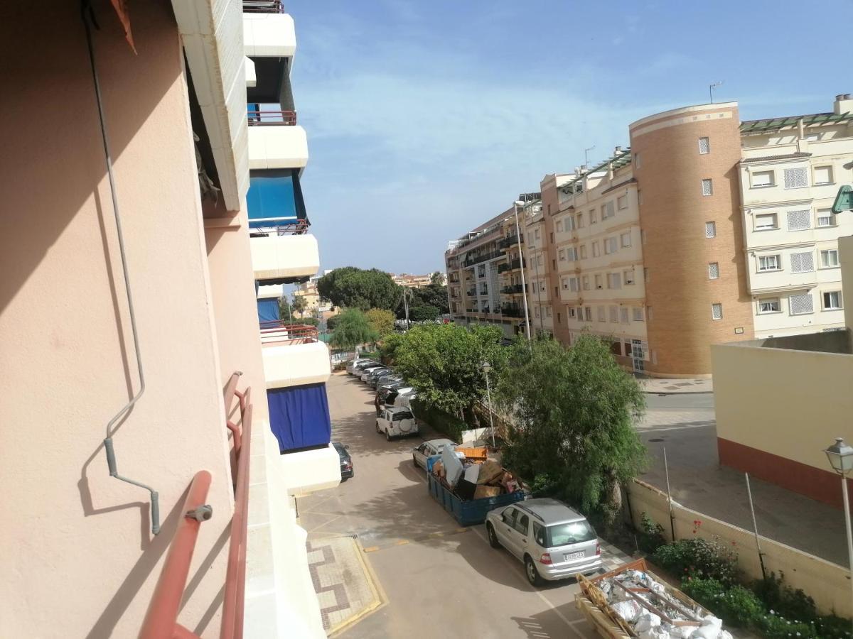 Piso Familiar Con Piscina Y Aparcamiento En Torre Del Mar - Edificio Ronda I Apartment Exterior foto